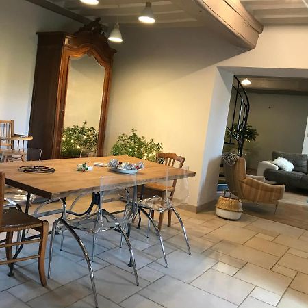 Les Marguerites Palinges Exterior foto